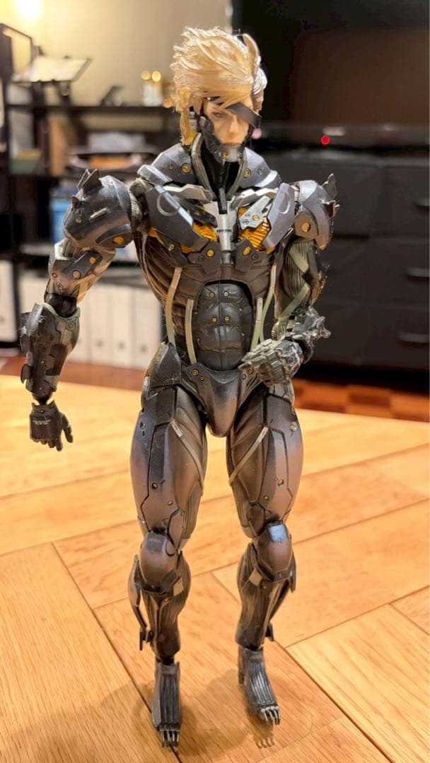 雷電 可動式フィギュア