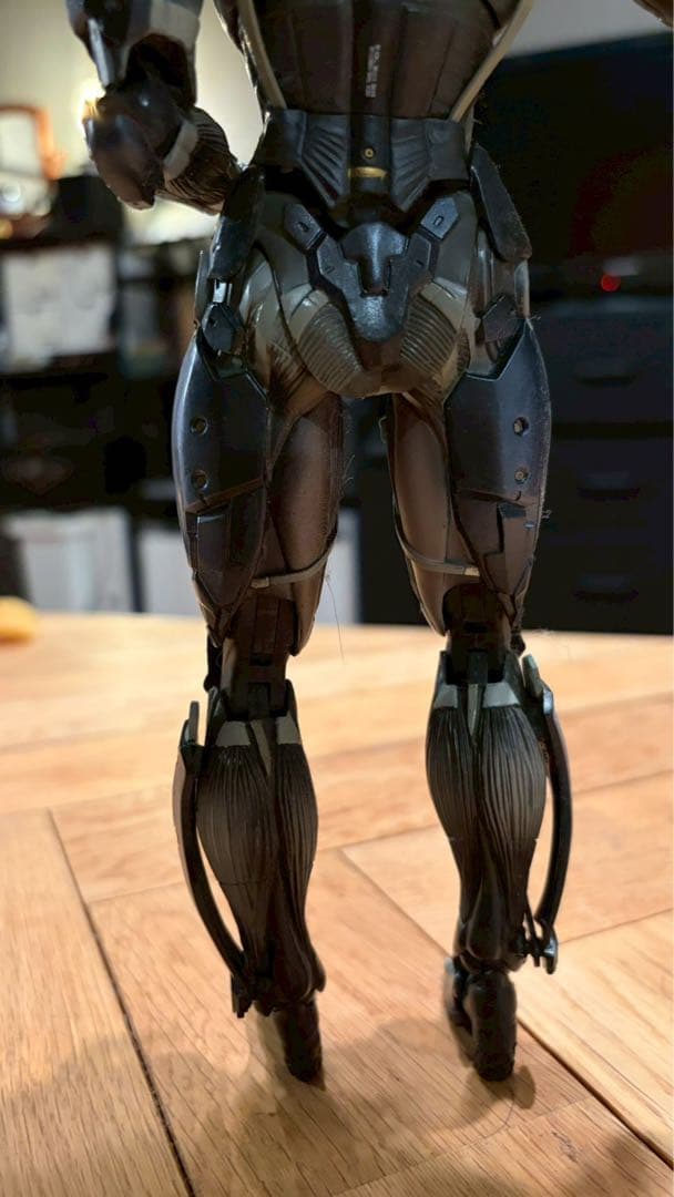 雷電 可動式フィギュア