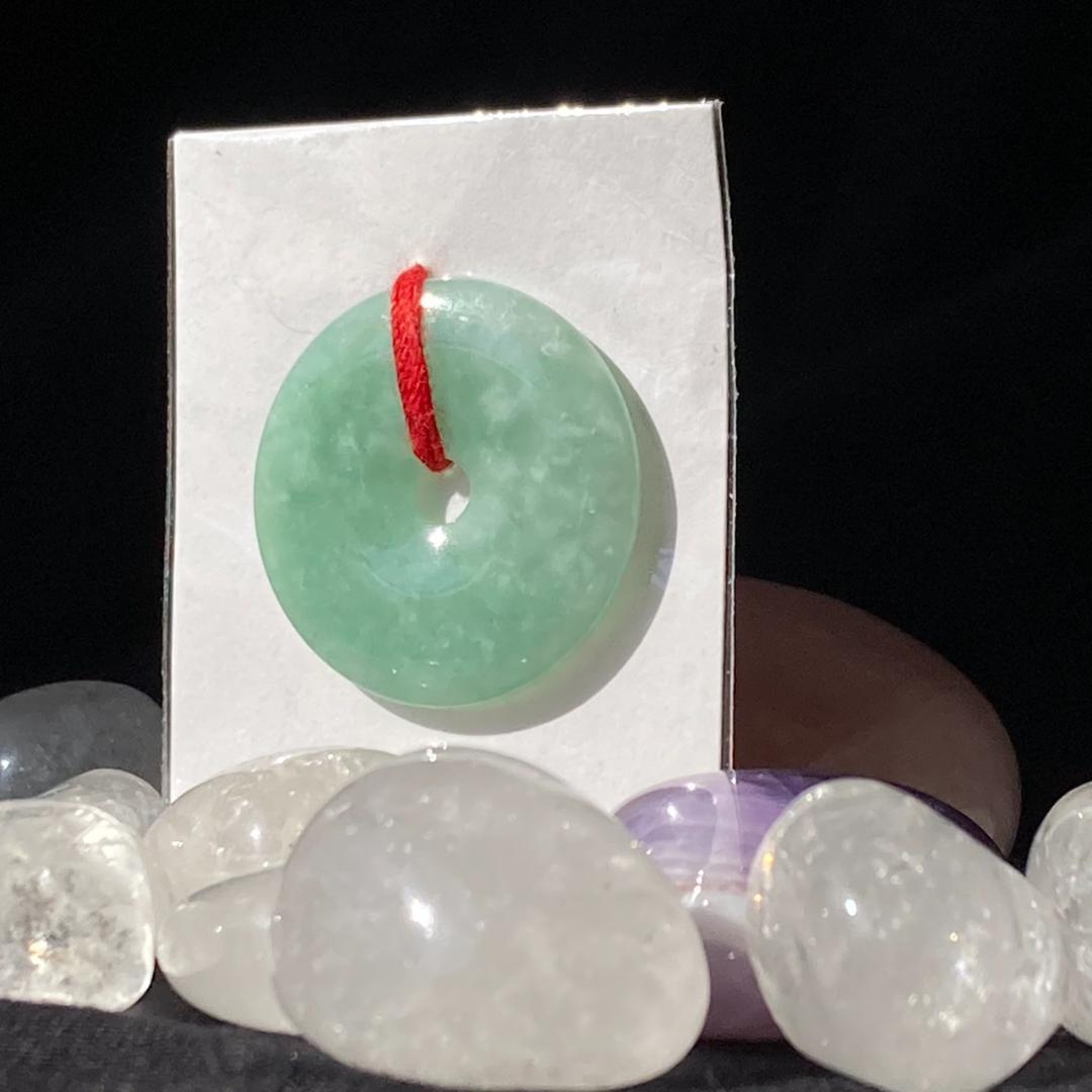 30%off【古の守護、平安を紡ぐ】翡翠 平安扣（へいあんこう）