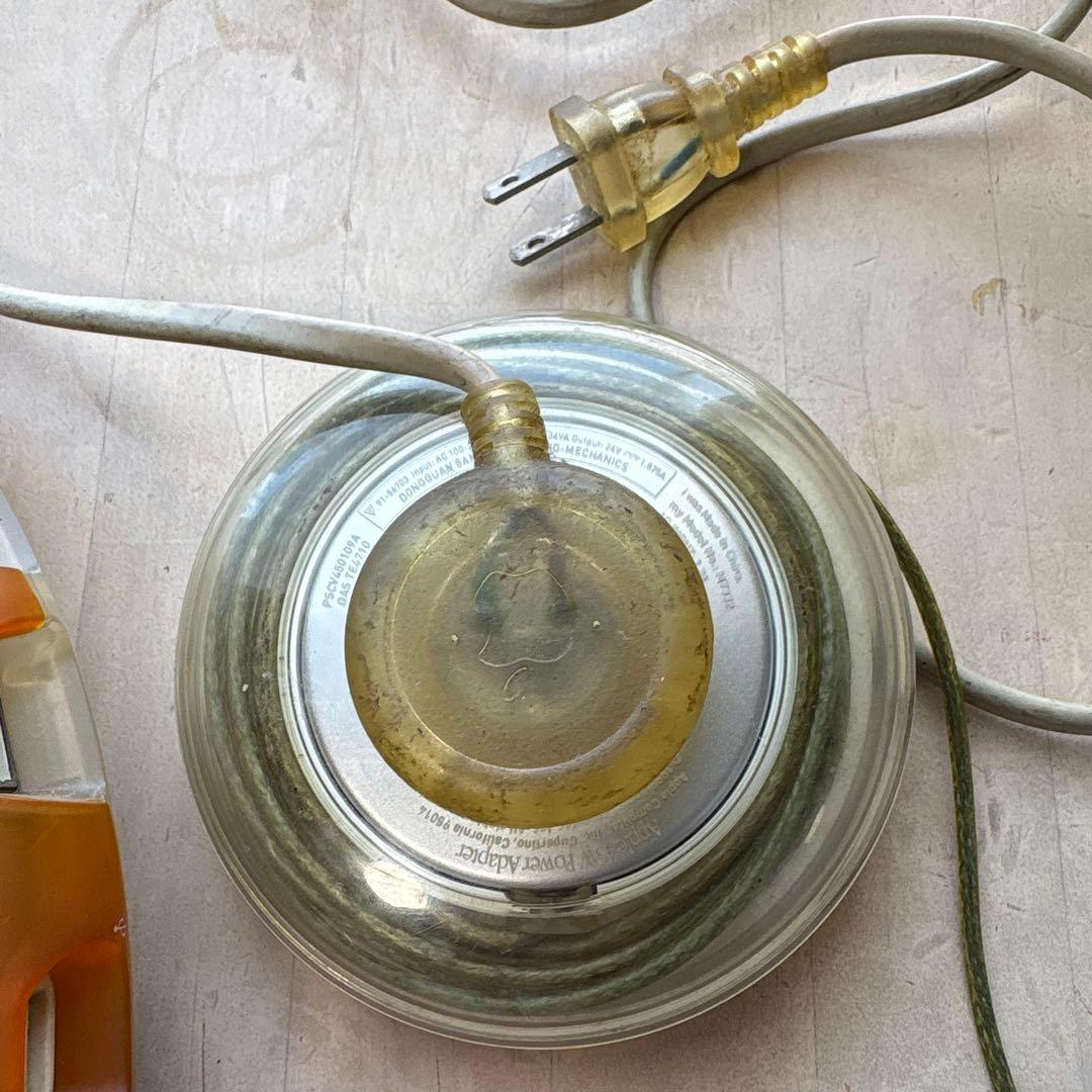 iBook G3 クラムシェル（タンジェリン）＆ ヨーヨー型アダプター セット