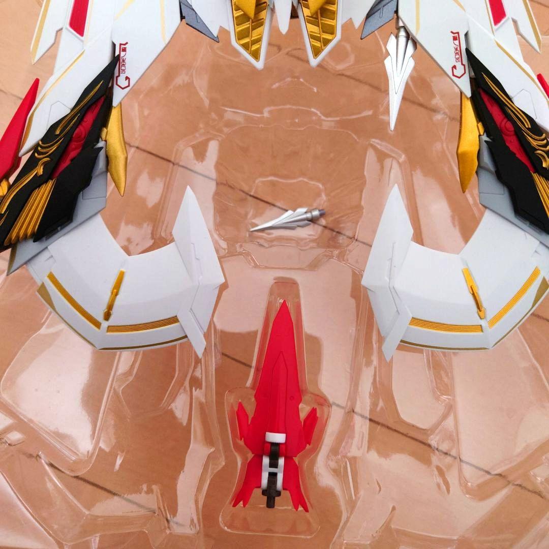 メタルビルド ガンダムアストレイ ゴールド フレーム天ハナ バージョン華