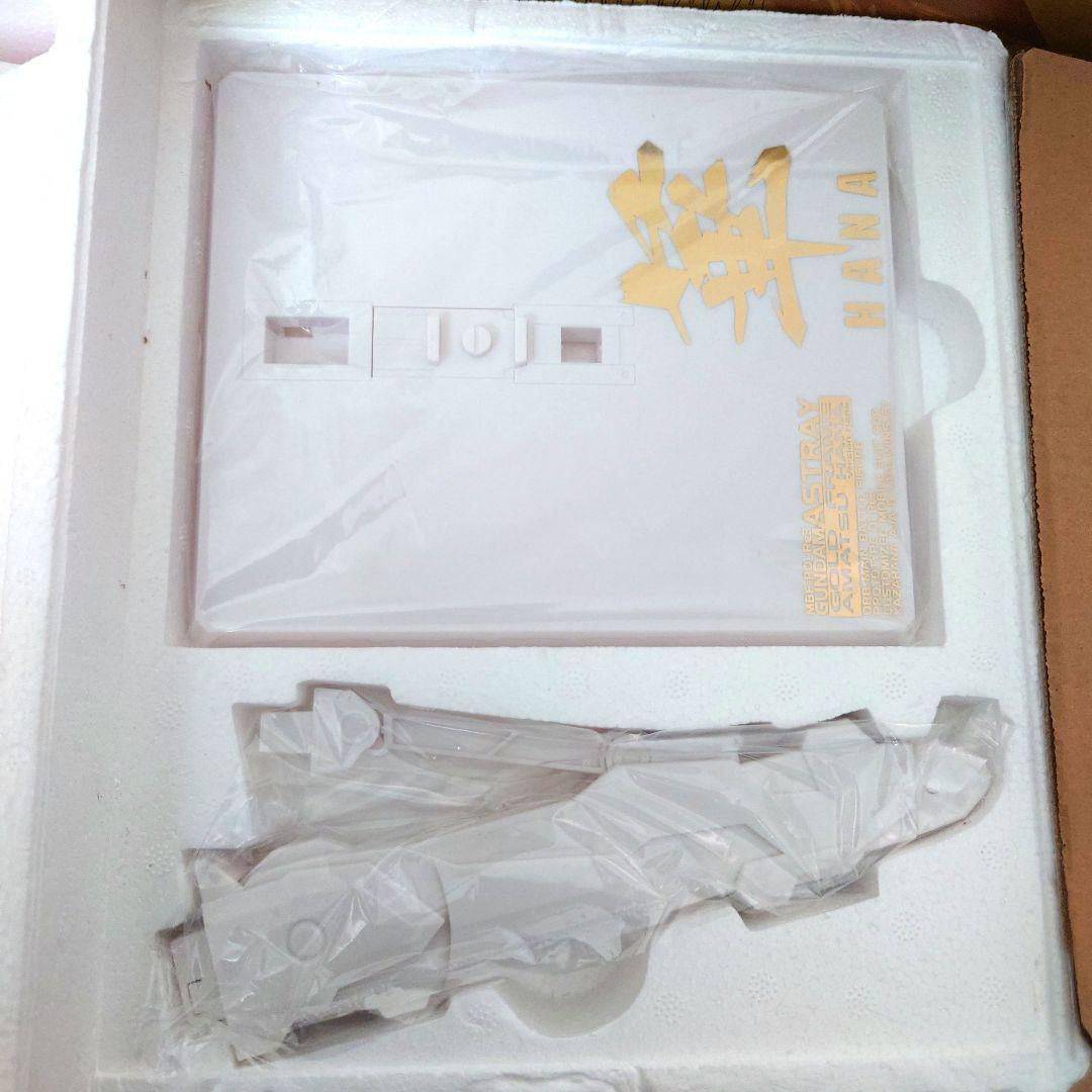 メタルビルド ガンダムアストレイ ゴールド フレーム天ハナ バージョン華