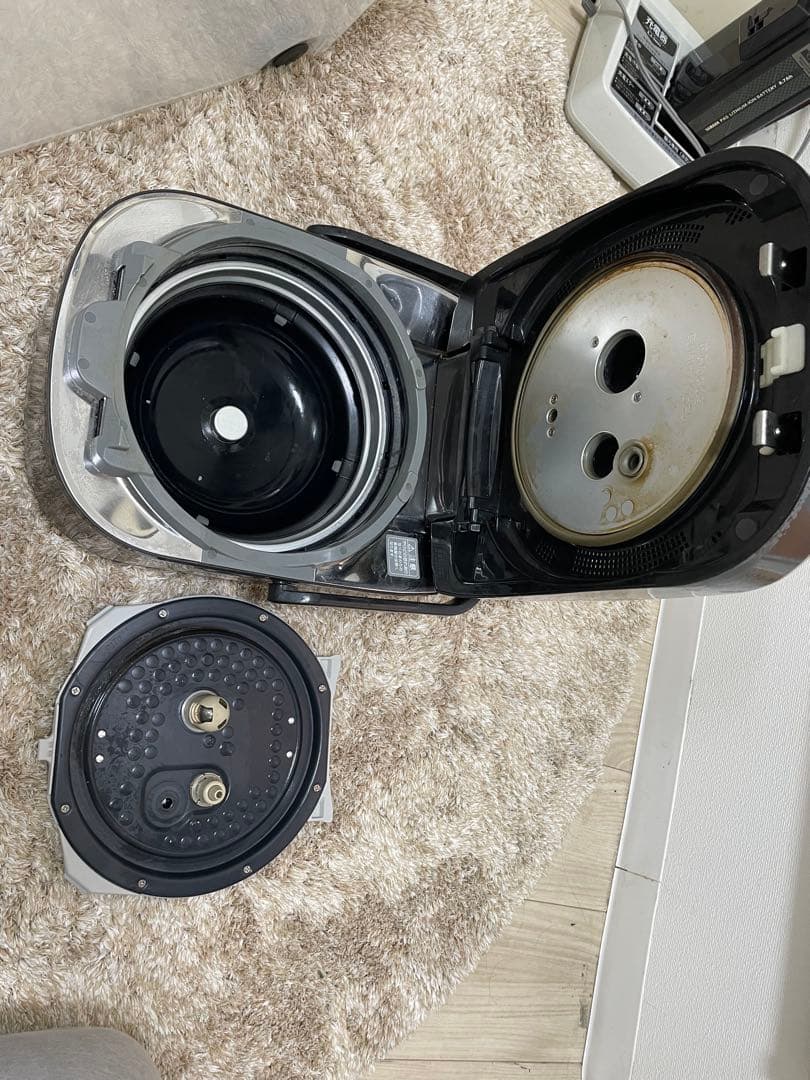 象印 炊飯器 圧力IH式 南部鉄器極め羽釜 5.5合 ブラック NP-WT10