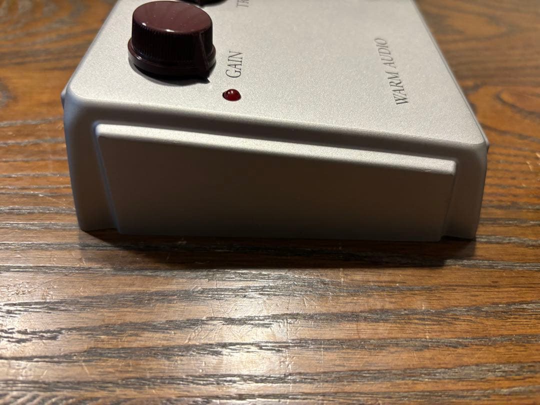 Warm Audio Centavo 限定版シルバー