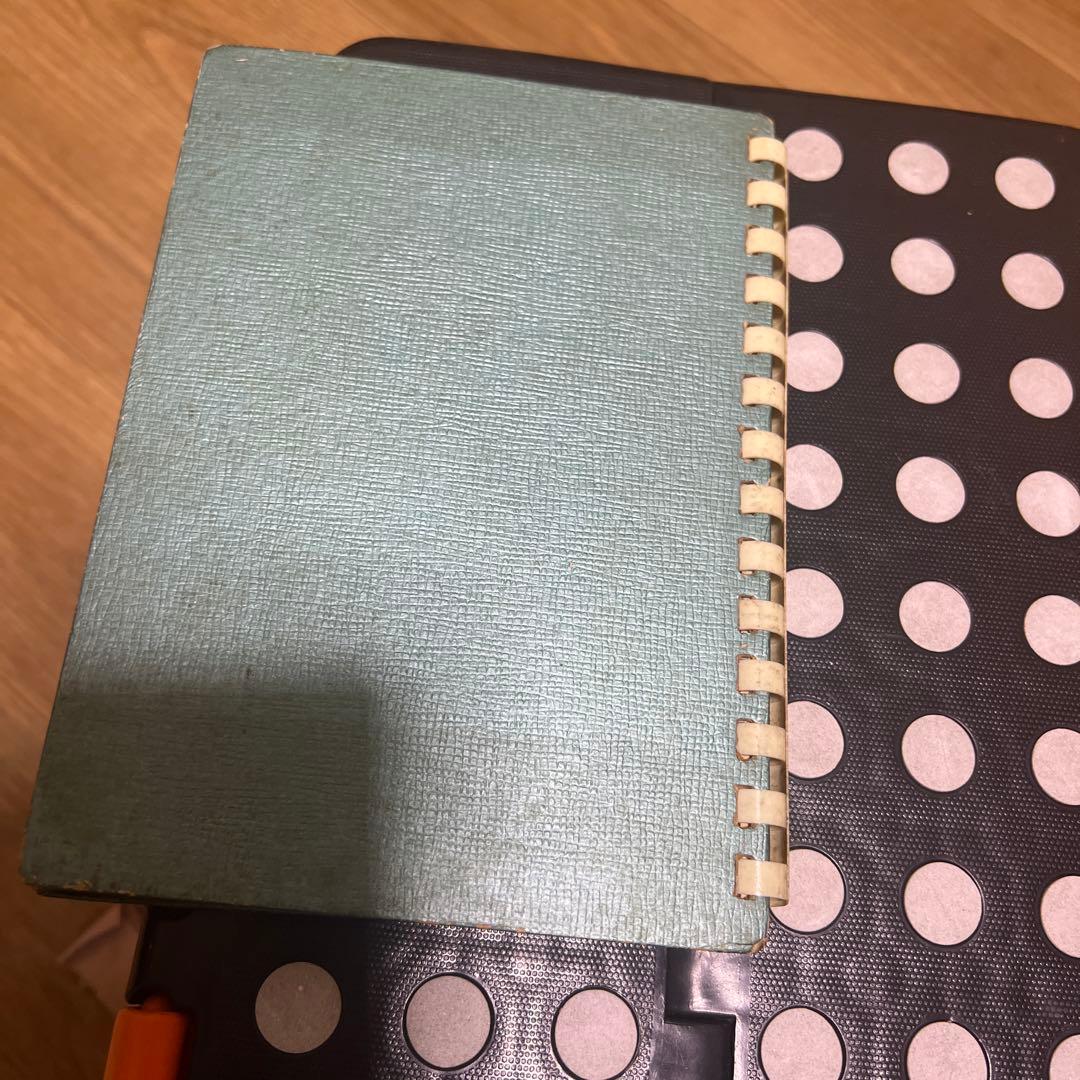 ケ*ジ様 【レア物あり】外国切手 使用済切手 コレクション アルバム