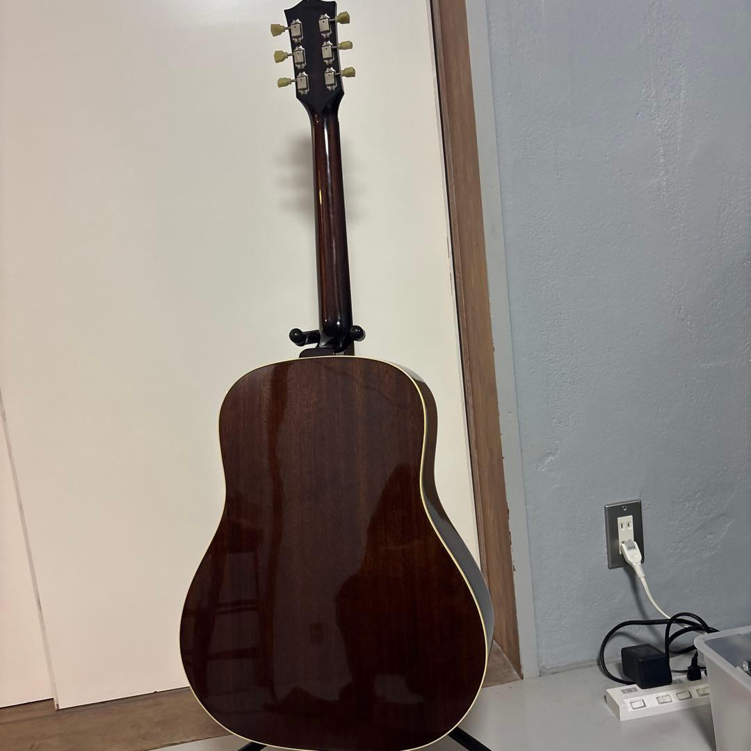 ヤイリ　アコースティックギター サンバースト