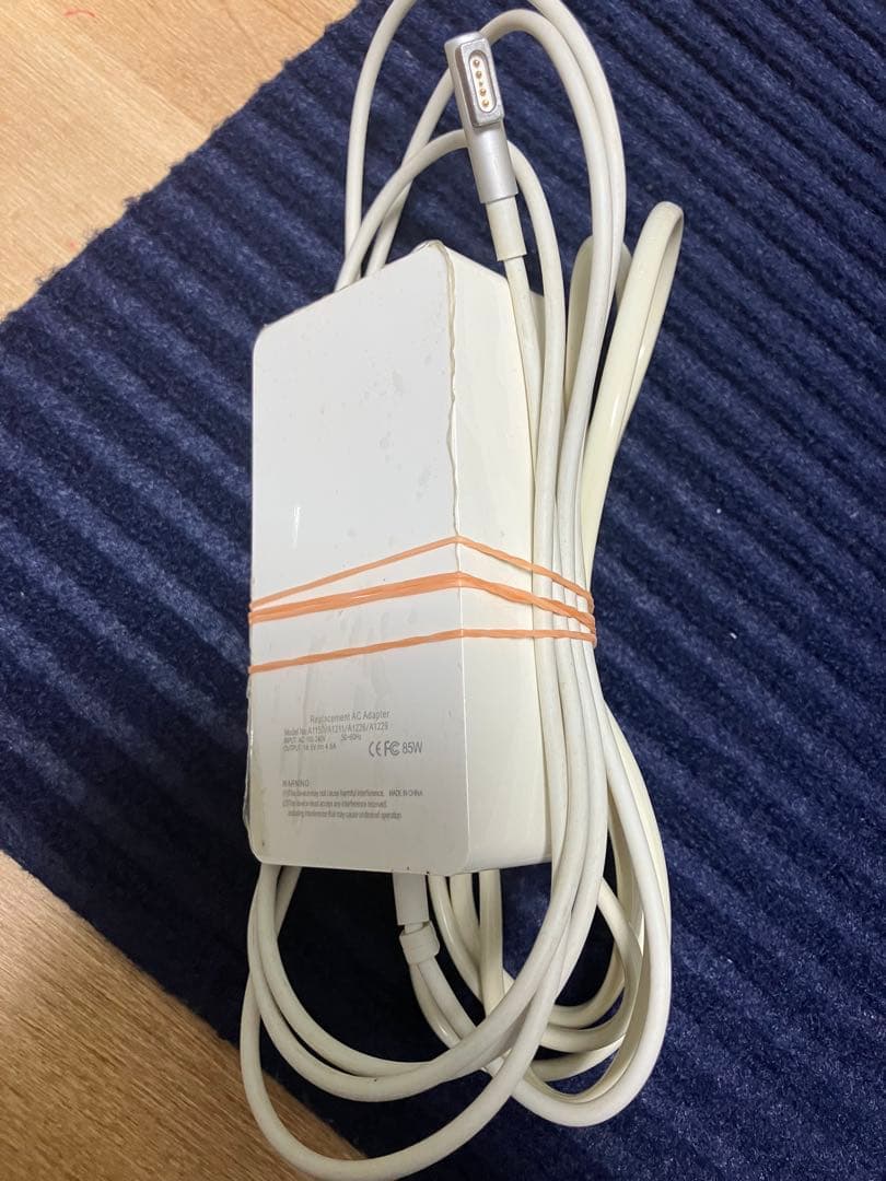 Apple MacBook pro 2011 i7 15インチ