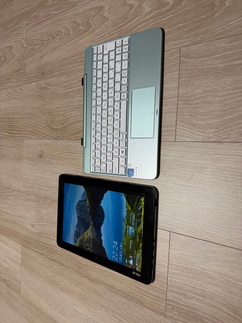 ASUS R105HA 2in1ノートPC Windows タッチ対応