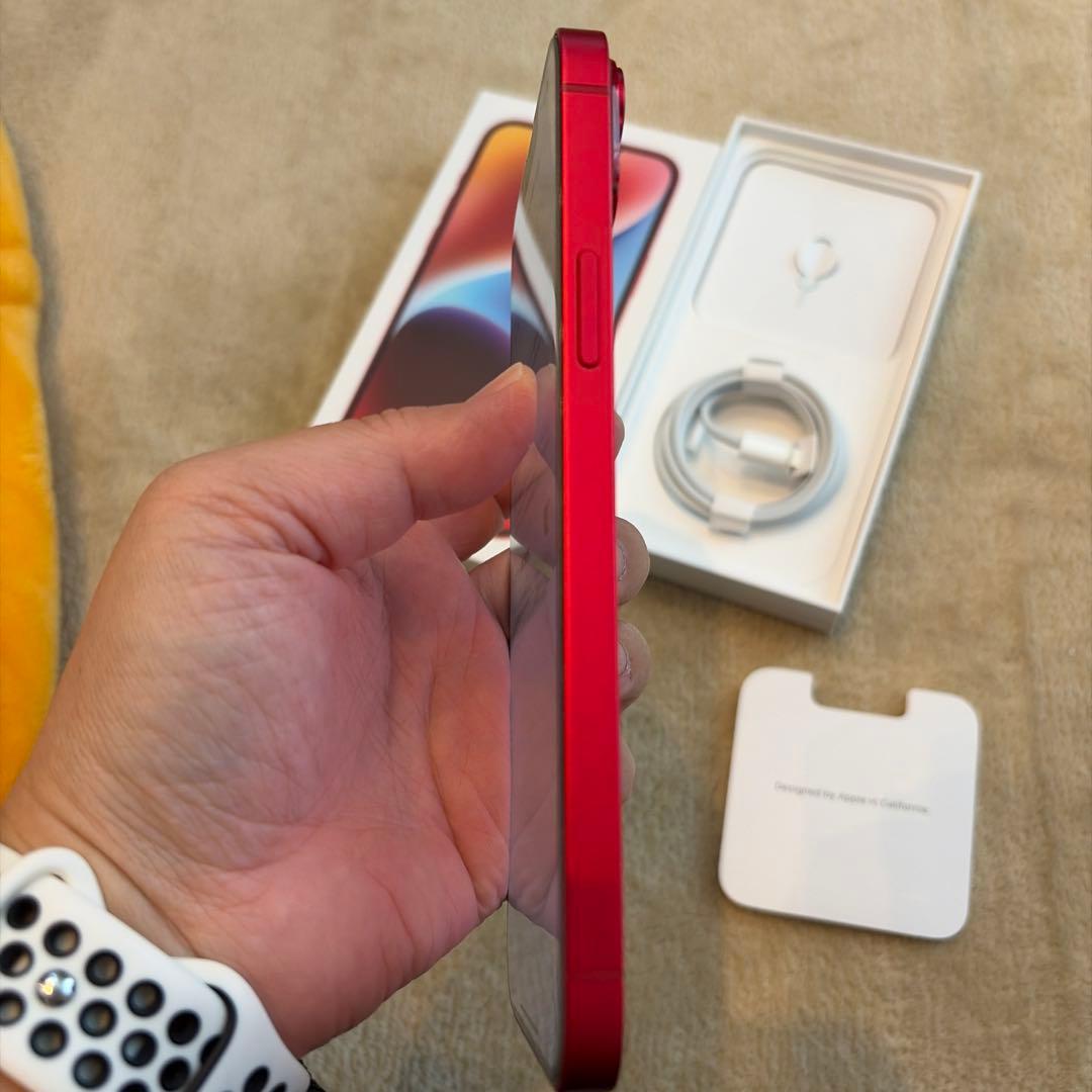 iPhone 14 Plus 本体　赤　　256GB 良品　SIMフリー