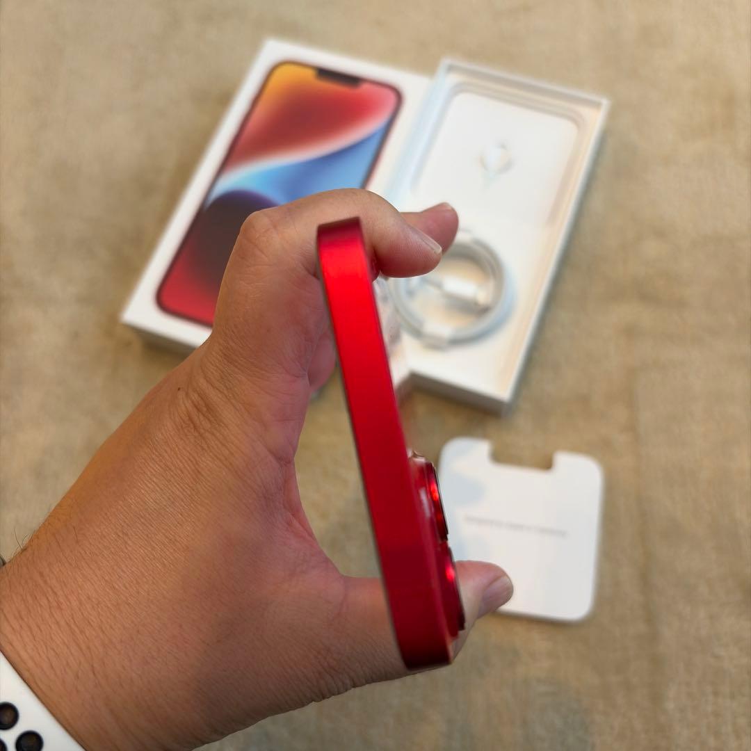 iPhone 14 Plus 本体　赤　　256GB 良品　SIMフリー