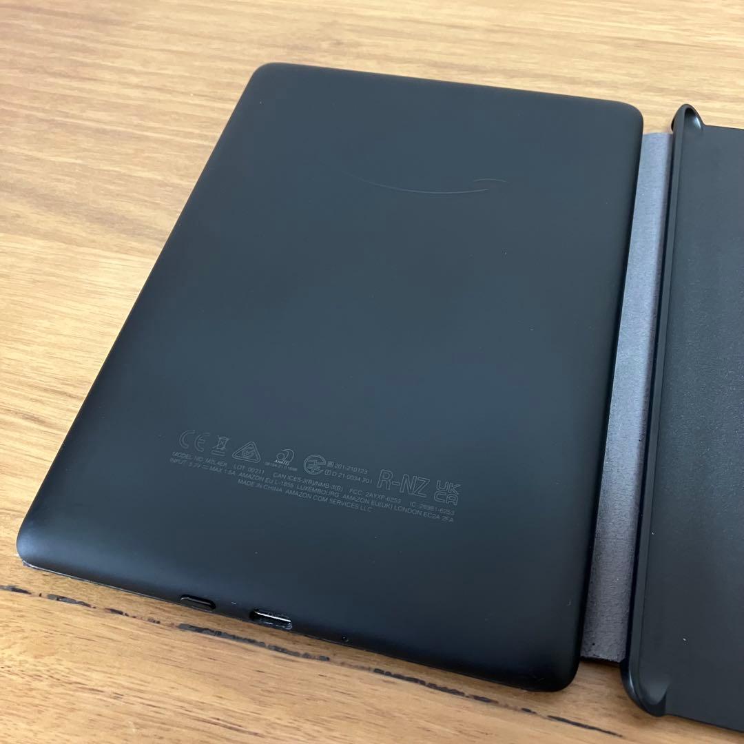 Kindle PaperWhite シグニチャーエディション 11世代 32GB