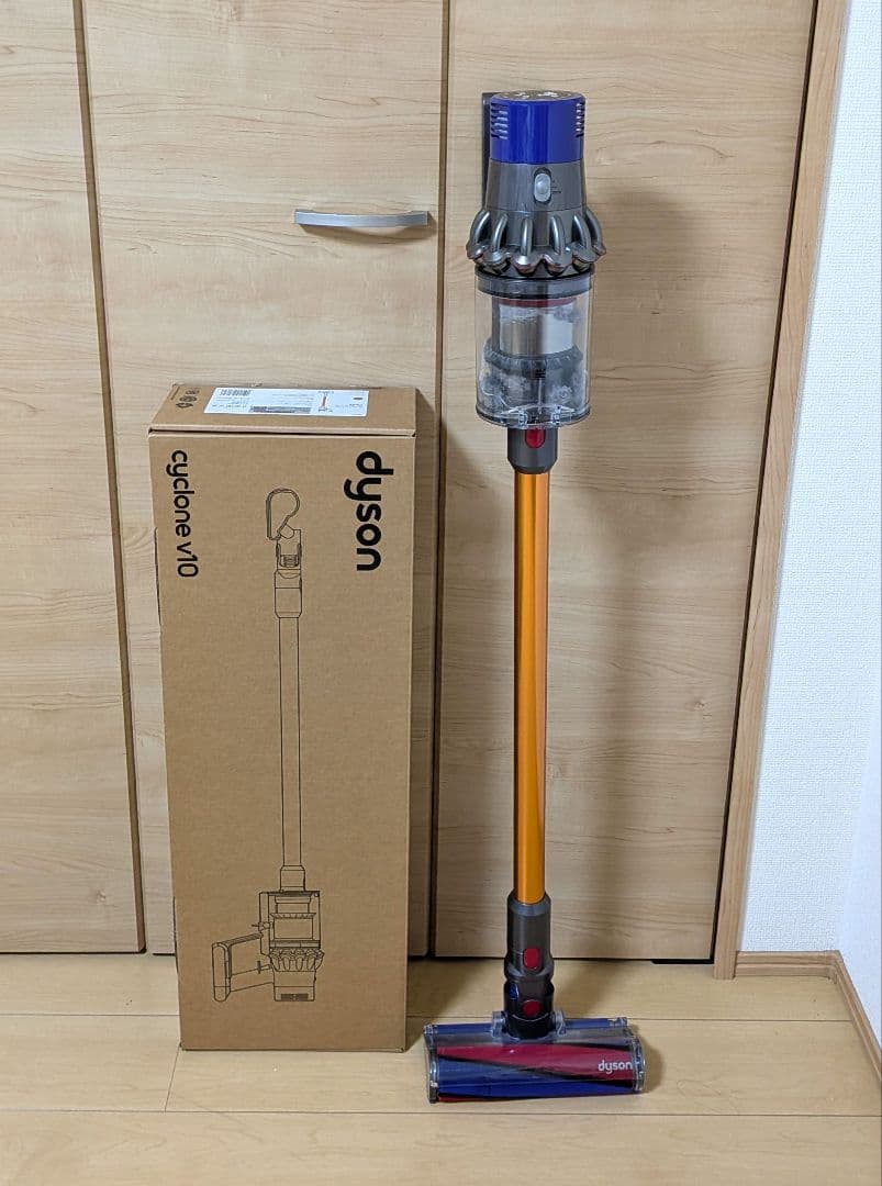 極美品DysonダイソンクリーナーSV10Fluffy SV12 FF LF本体