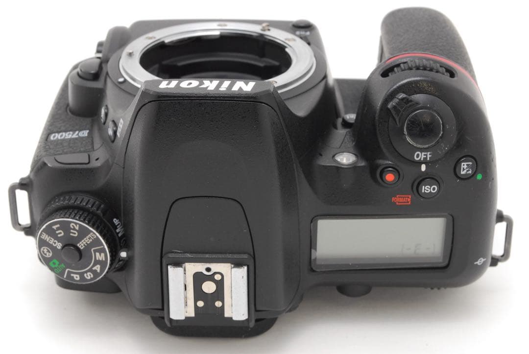 美品✨ニコン D7500 ボディ❤️ショット数13,985回！
