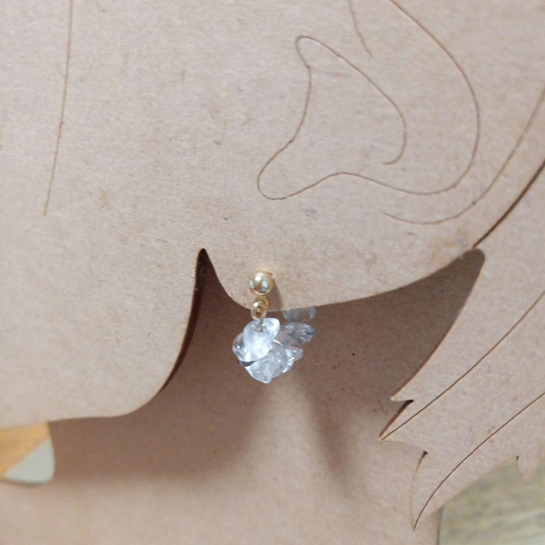 1593 生命力を活性化✨️✨️　水晶ピアス　クォーツピアス　ハンドメイド