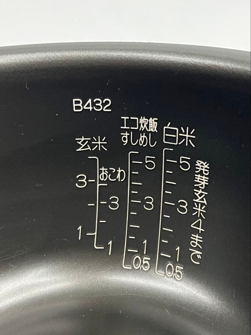 中古　NP-Z10A NP-ZE10 NP-ZF10 象印　炊飯器　釜　内釜部品