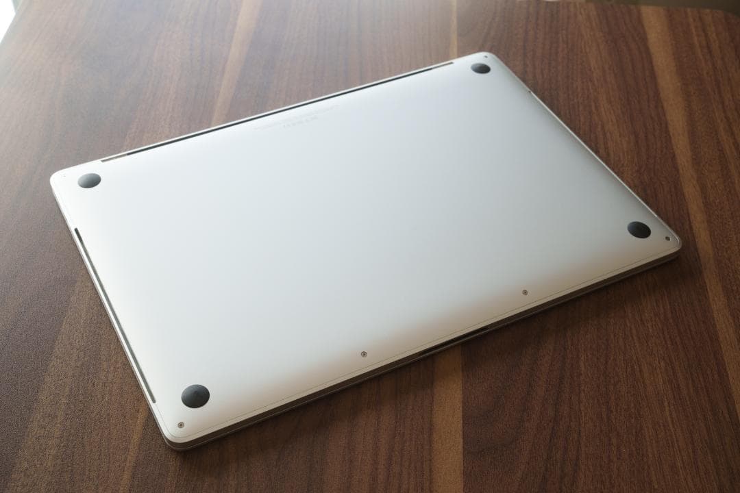 MacBookPro2018 15インチ i9 32GB 1TB USキー