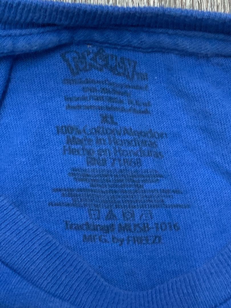 Item 13 ポケモン ピカチュウ Tシャツ XLサイズ