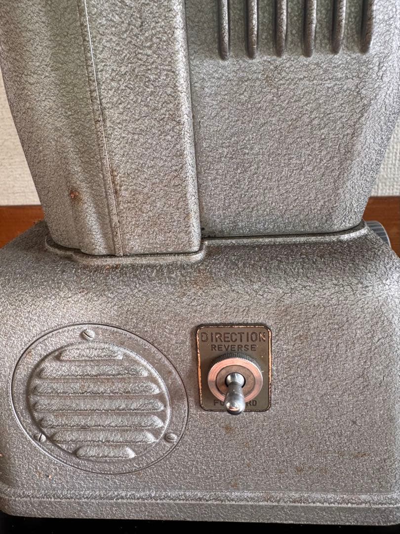 ELMO E-80 ８ミリ映写機 レトロ