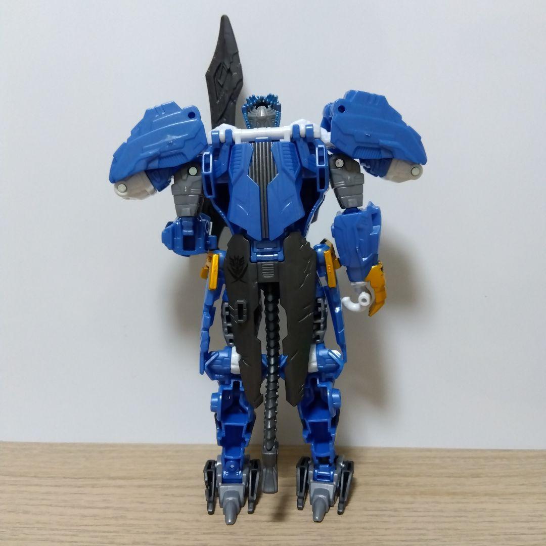 トランスフォーマー レガシー ユナイテッド スターレイダーサンダートロン3パック