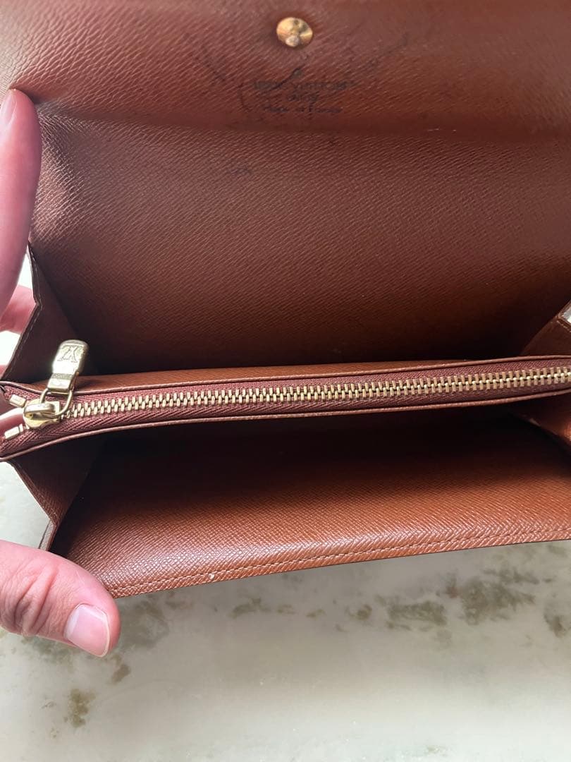 LOUIS VUITTON ルイヴィトン　長財布