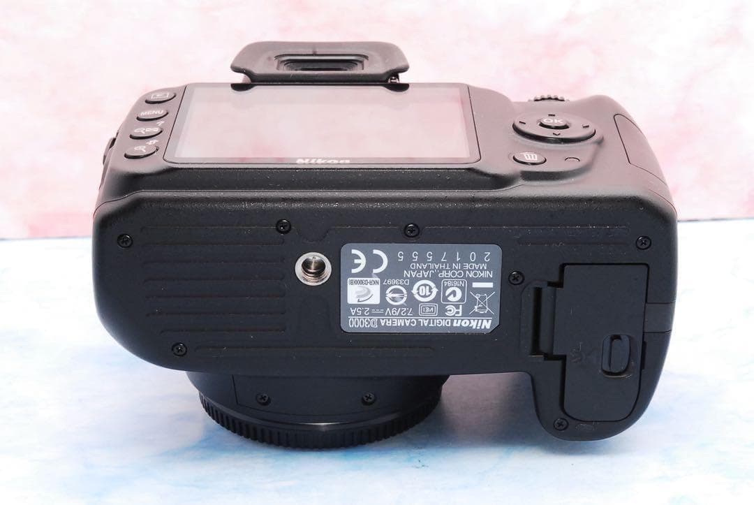 ニコン D3000★実用品★一眼レフカメラ★手ぶれ補正Wレンズのおすすめ品！