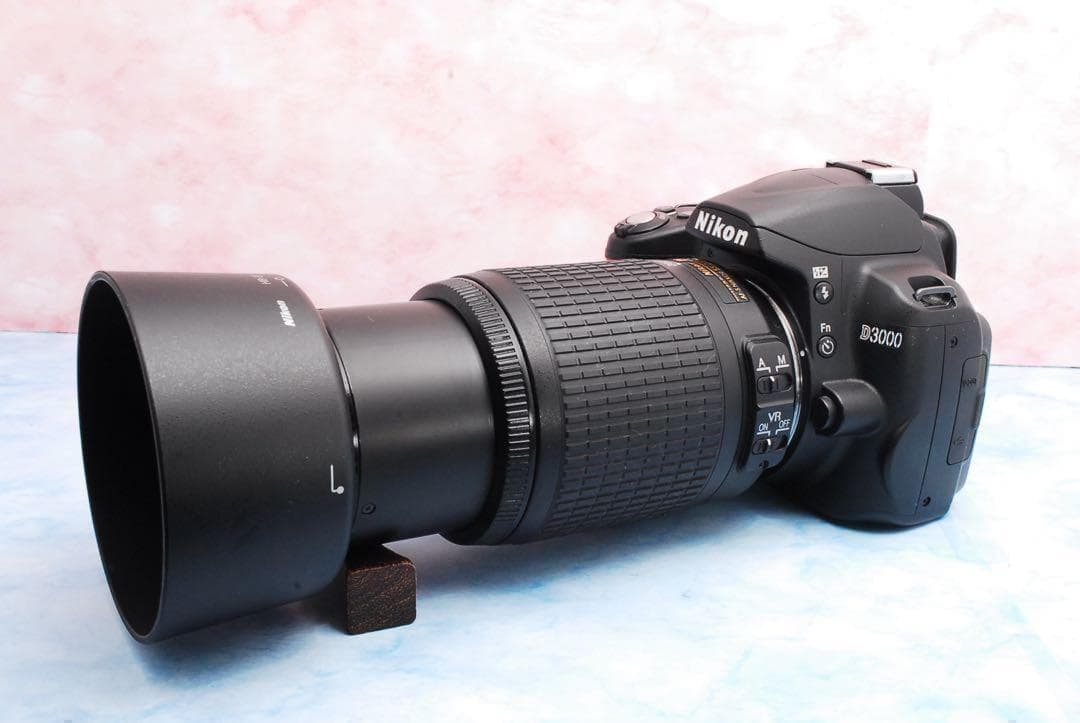 ニコン D3000★実用品★一眼レフカメラ★手ぶれ補正Wレンズのおすすめ品！