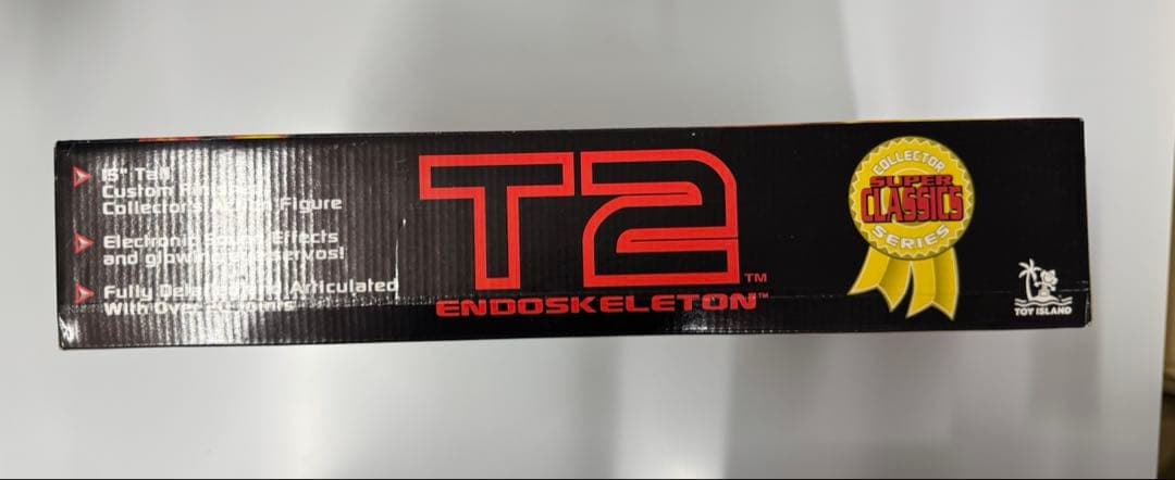 【希少】Terminator 2 T-2エンドスケルトンのフィギュア USJ購入