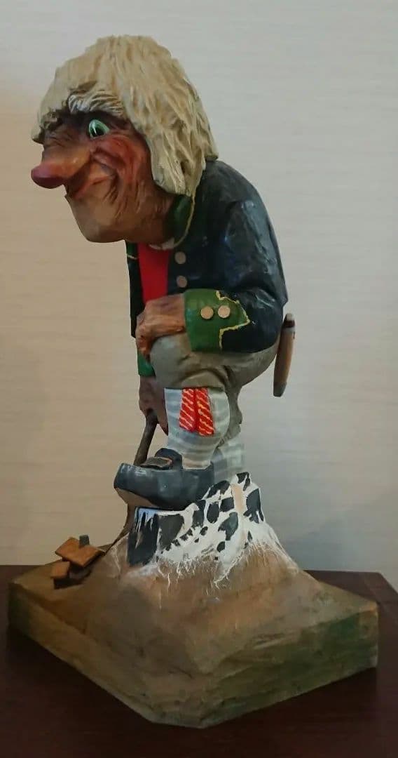 ヘニング 手彫り