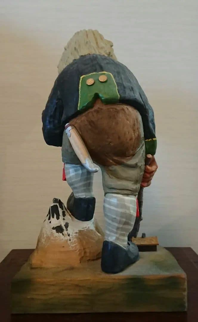 ヘニング 手彫り