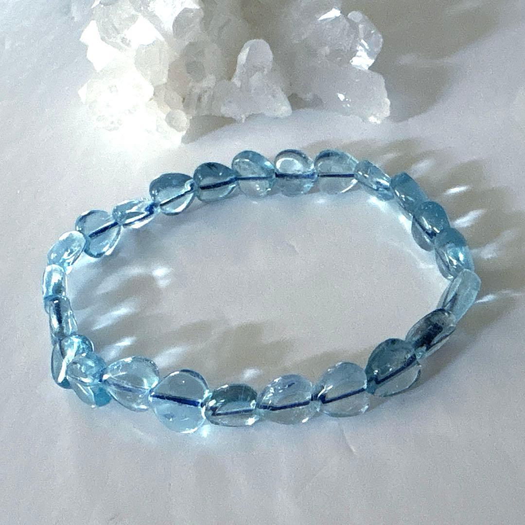 稀少高品質　スカイブルートパーズ　一連ハートカットブレスレット