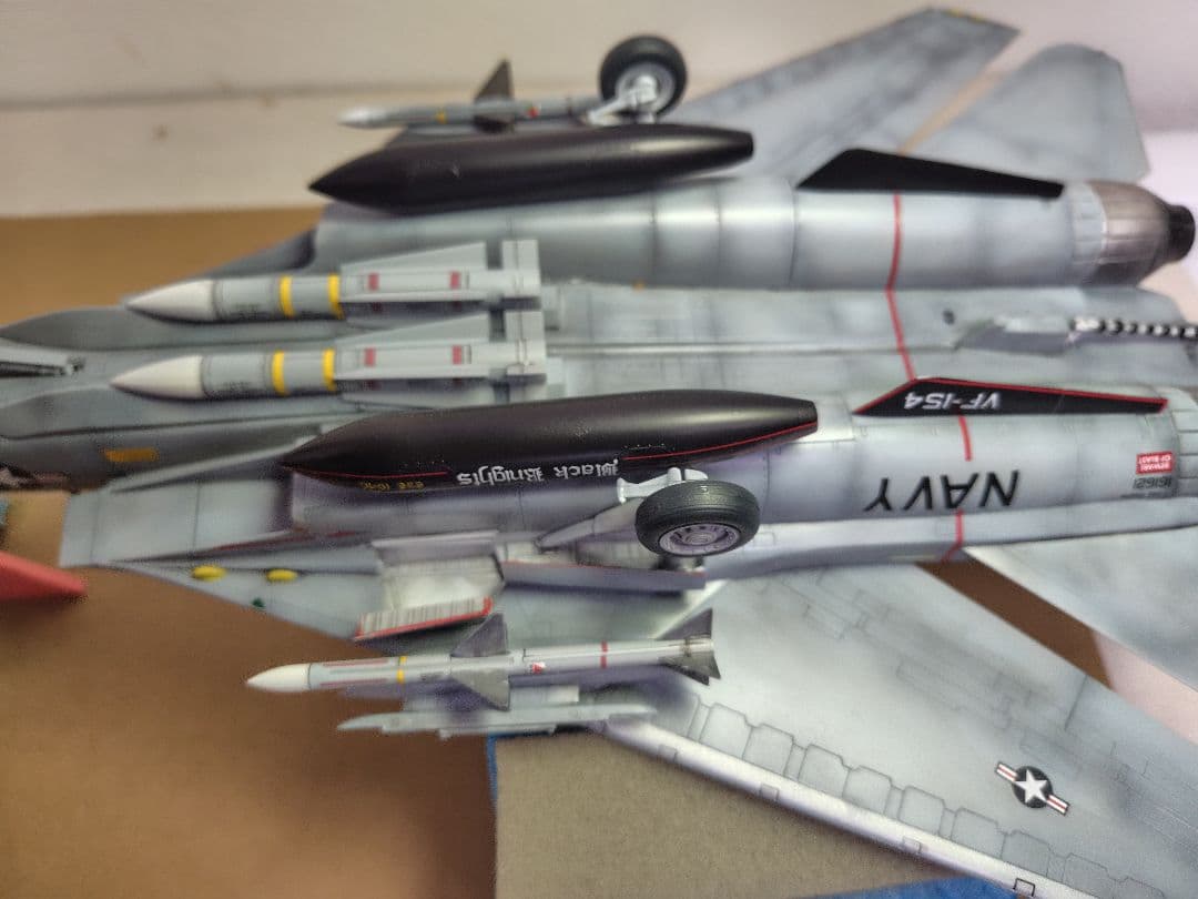 アメリカ海軍F-14A トムキャットブラックナイツ 1/48スケールモデル