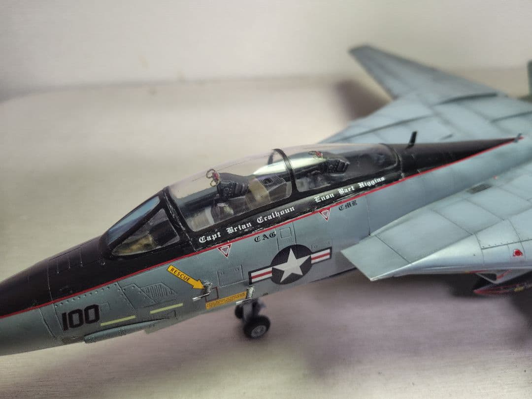 アメリカ海軍F-14A トムキャットブラックナイツ 1/48スケールモデル