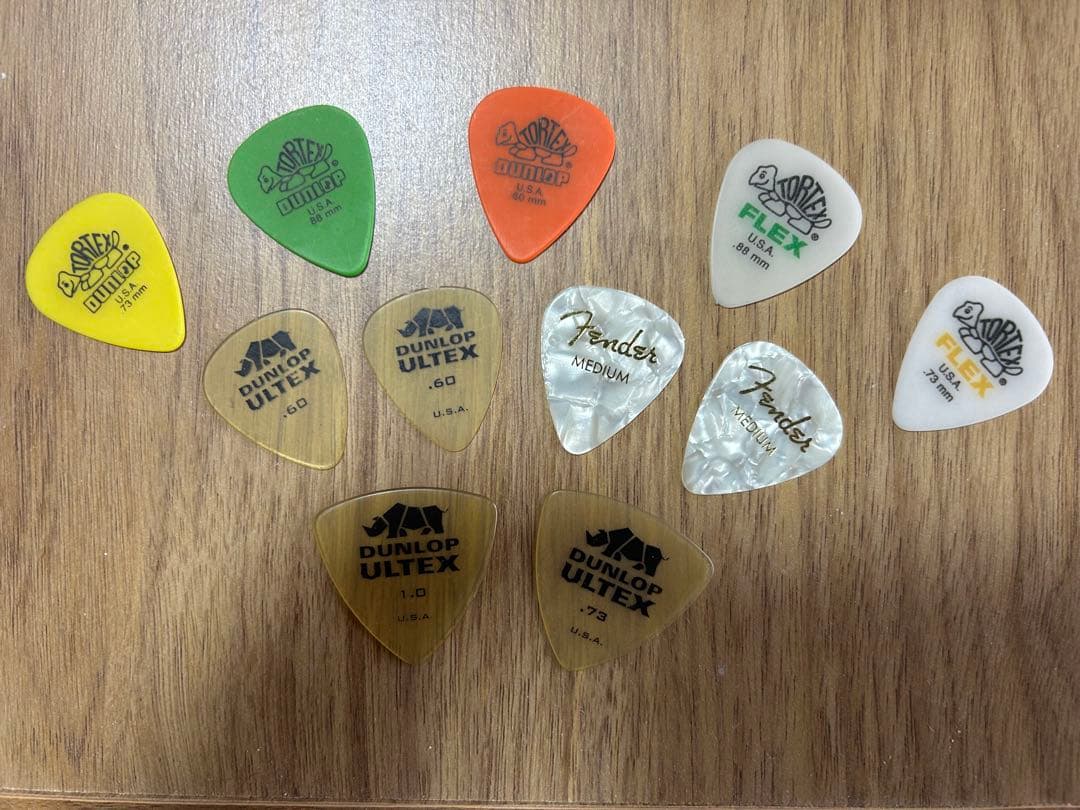 YAMAHA LJ6 ARE、チューナー、カポ、ケース、ピック付き