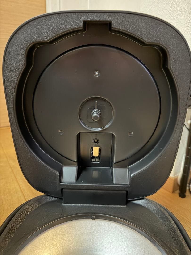 【2025年製】美品 TIGER 炊飯器 炊きたて JBS-B055 3合炊