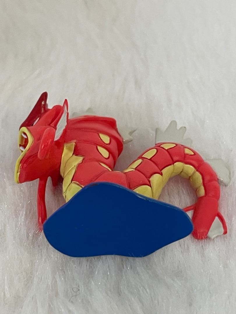 【非売品】赤いギャラドス　モンコレ ポケモン レア　希少　フィギュア　色違い