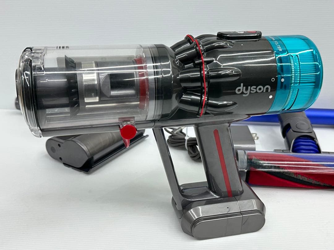 2024年製　ダイソン　掃除機　SV21 本体　ヘッド　パイプ　充電器　セット