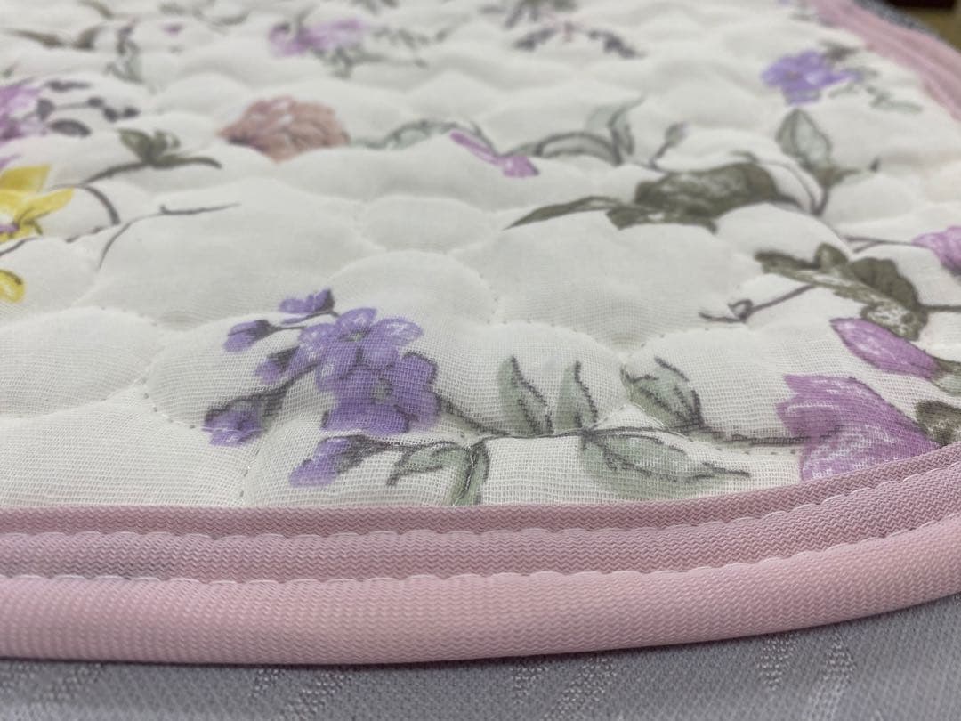 ロマンス　２重ガーゼ敷パッド・V &A・綿１００%・オールシーズン対応・シングル