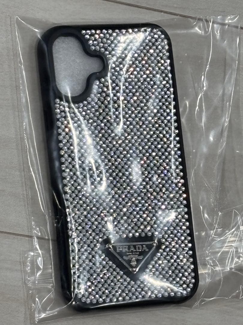 復*i様 PRADA ストーン装飾 iPhone 16plus用ケース