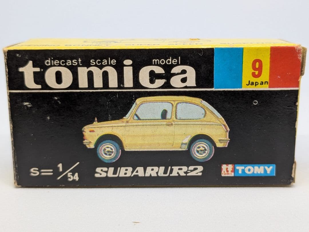 トミカ 黒箱　日本製SUBARU R2 緑色
