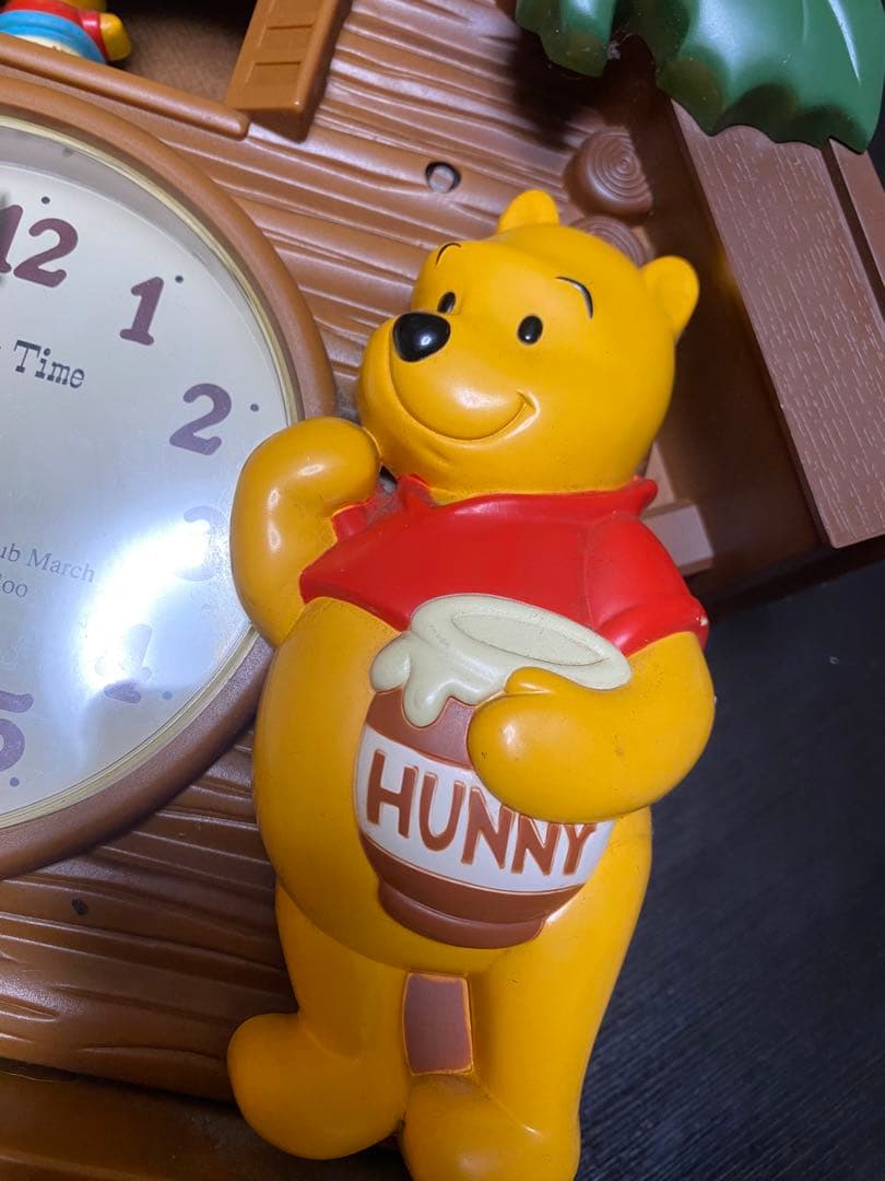 くまのプーさん 振り子時計 ディズニー　壁掛け時計