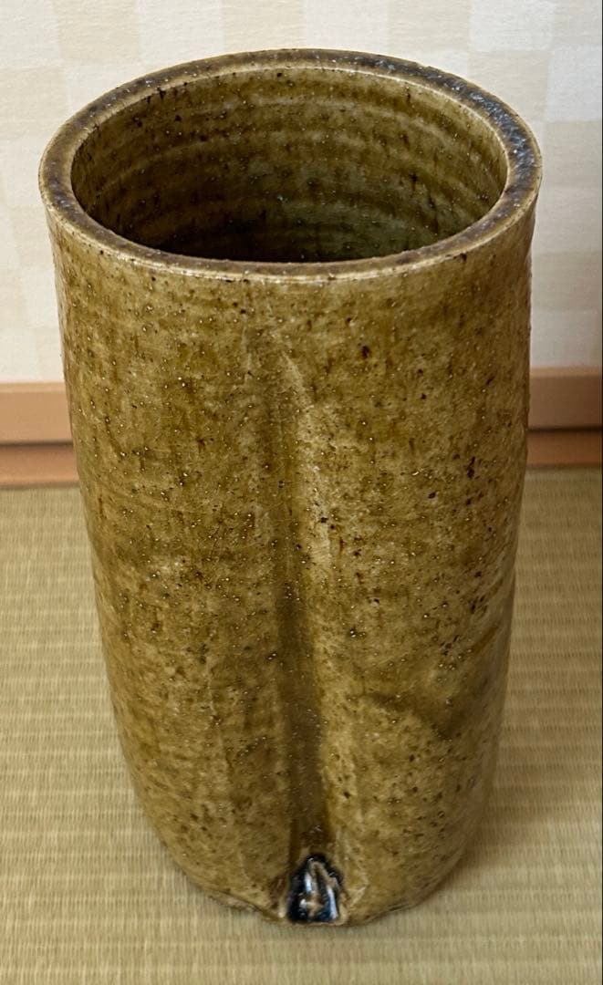 陶芸家 加藤春鼎 作 黄瀬戸 花入 共箱付 在銘 花瓶 茶道具 美濃焼 作家物
