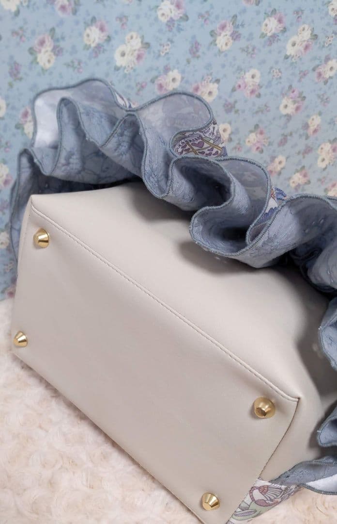 ツ*ん様 ジョリーフルール　ポイズンベリーシーフ　エクリュベージュ　ドレストート