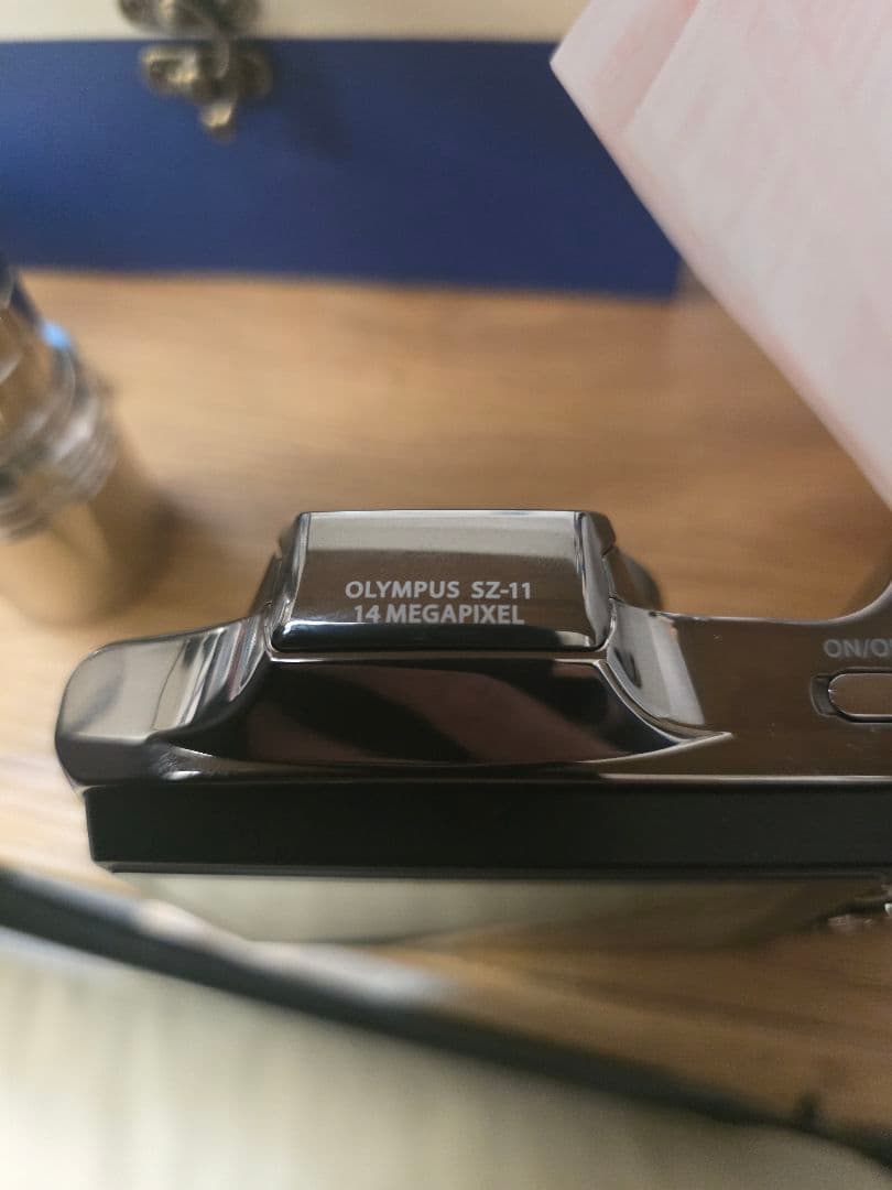 OLYMPUS コンパクトデジタルカメラ 20倍ズーム シルバー