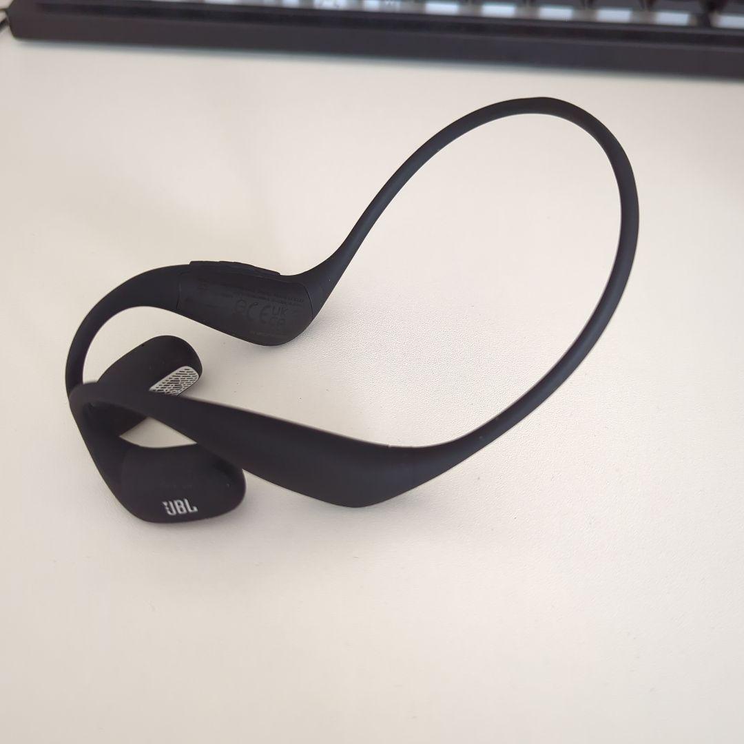 JBL ENDURANCE PACE ワイヤレスイヤホン