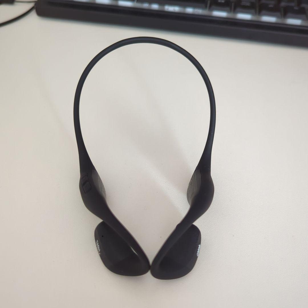 JBL ENDURANCE PACE ワイヤレスイヤホン