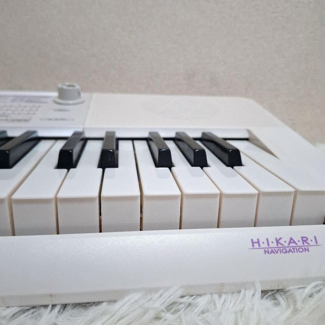 【送料無料】CASIO カシオ 光ナビゲーションキーボード LK-122