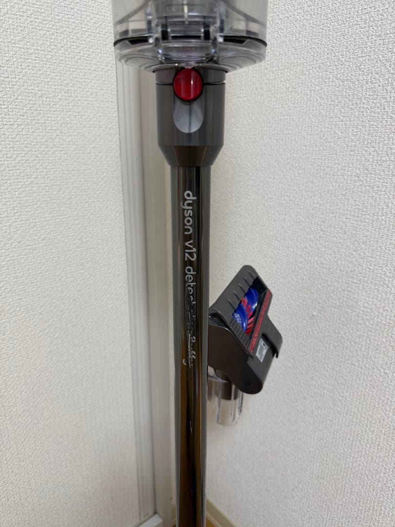 ダイソン　dyson V12 Detect 本体　スタンド付　SV20