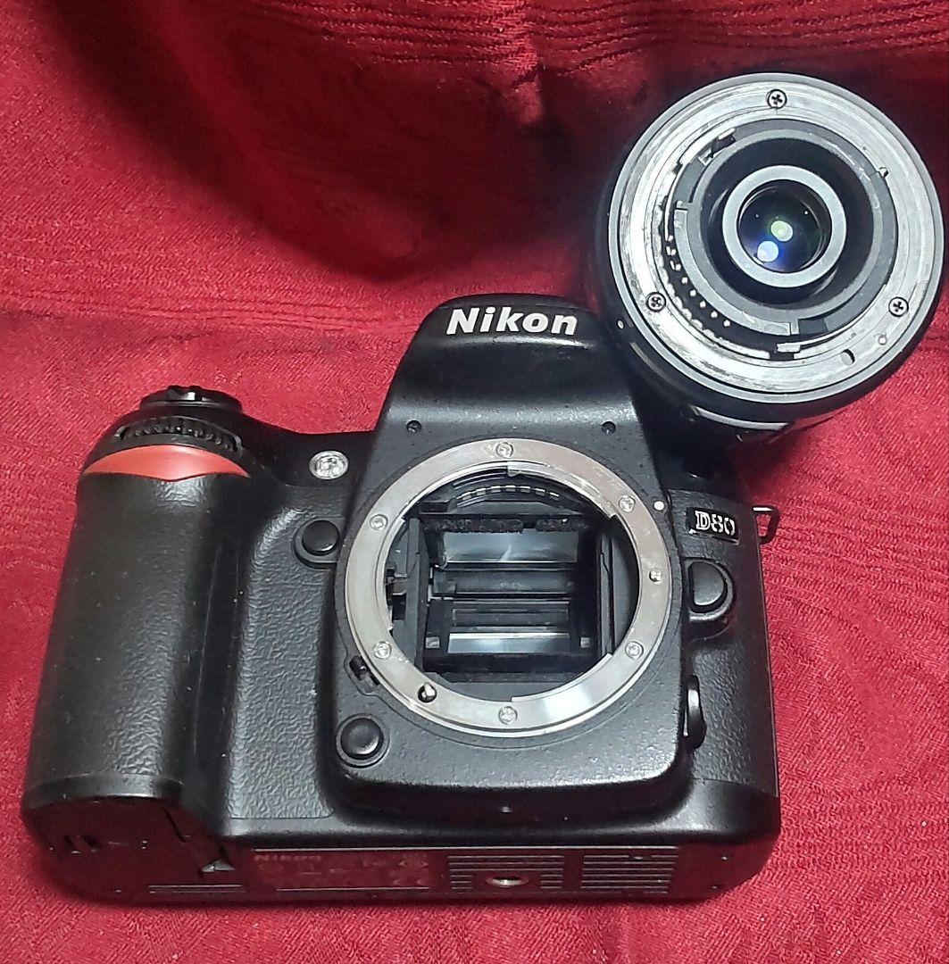B*Q様 Nikon＜D80＞CCDデジタル一眼レフカメラ＋純正標準ズームレンズ