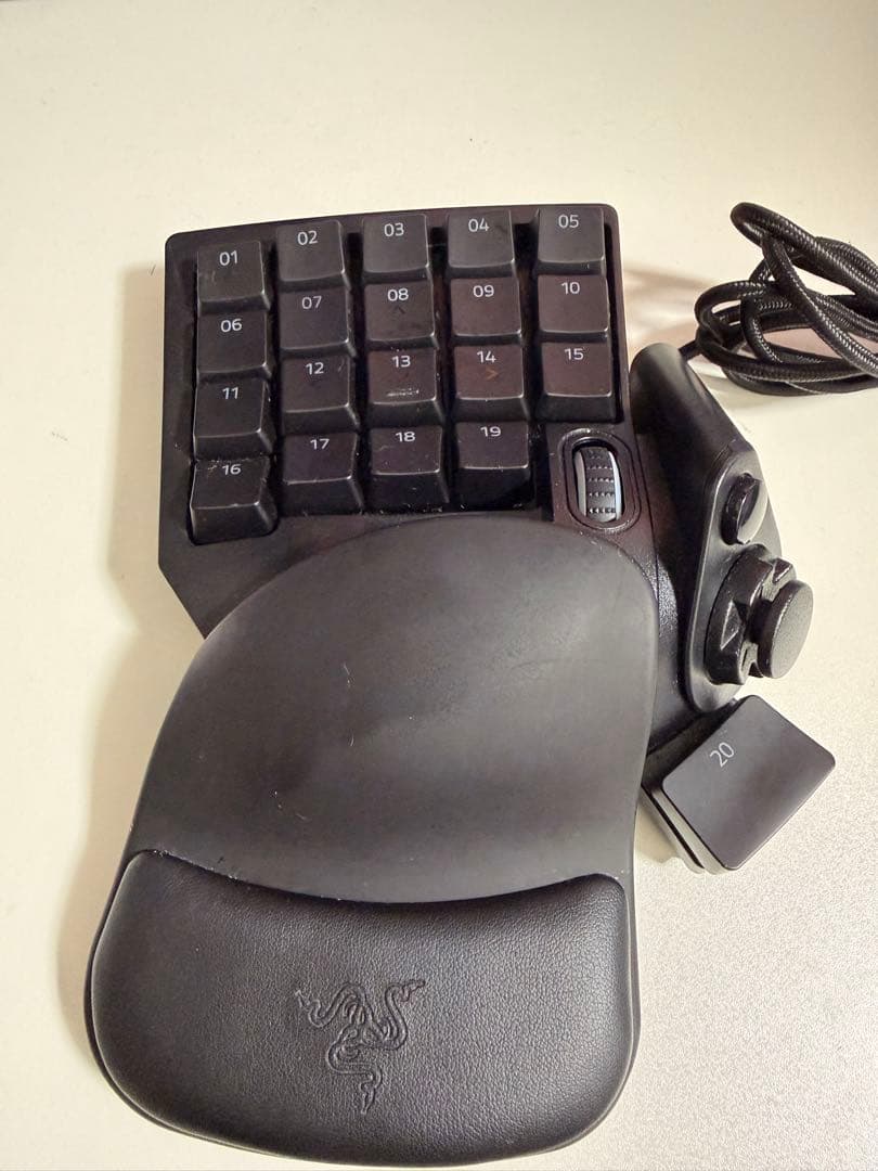 Razer TARTARUS PRO ゲーミングキーパッド 左手用デバイス