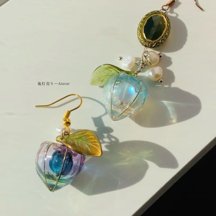 パープルとブルーグラデーション鬼灯とオーロラほおずきの和風ピアス淡水パール付き